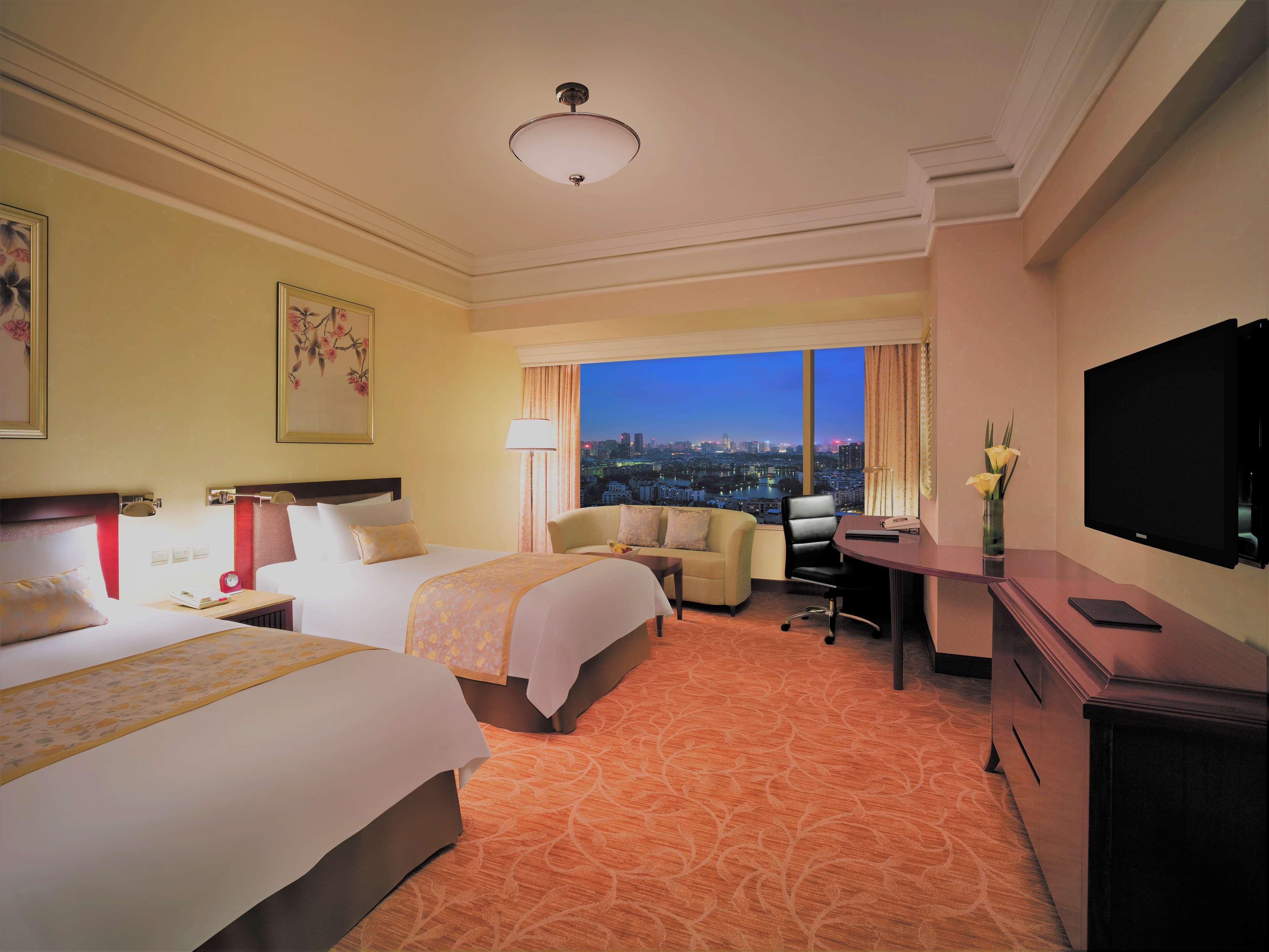 Shangri-La Wuhan,Close To The Mixc With Three Subway Lines Exterior photo