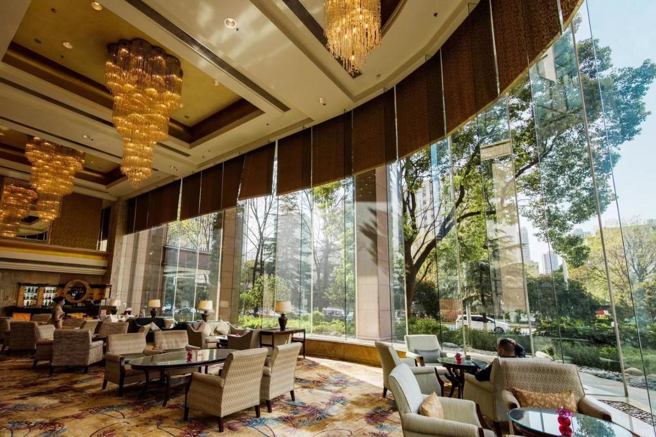 Shangri-La Wuhan,Close To The Mixc With Three Subway Lines Exterior photo